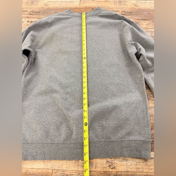 Nintendo “Keep It Classic” Controller Logo Crewneck Sweatshirt, Men’s Size XL - Picture 6 of 10